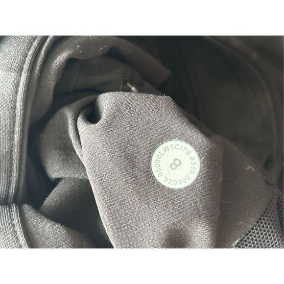 NWOT Lululemon Camo Keep Moving Pant 7/8 High-Rise l Camo Multi Grey, Sz 8 $128 - Picture 6 of 9